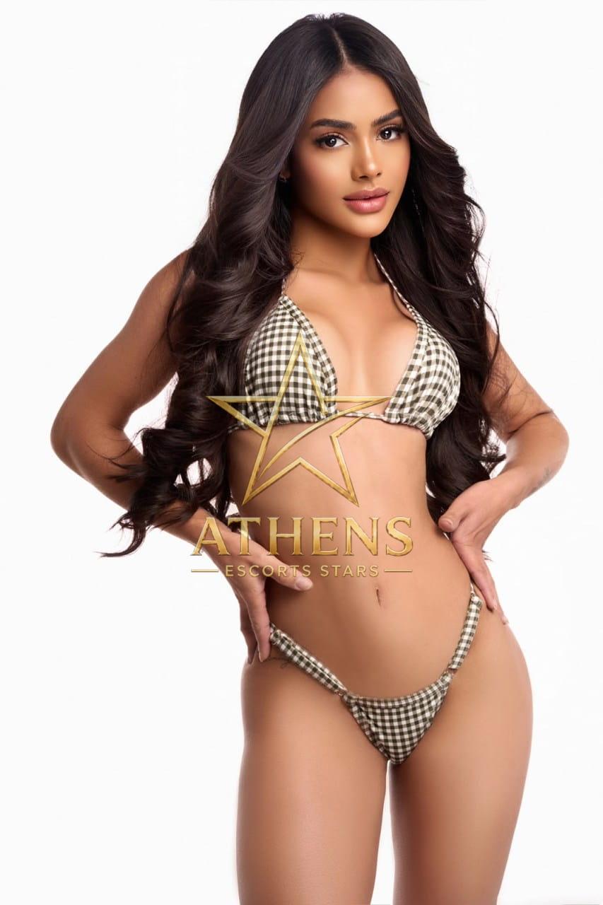 AURORA-ATHENS-ESCORT-STARS